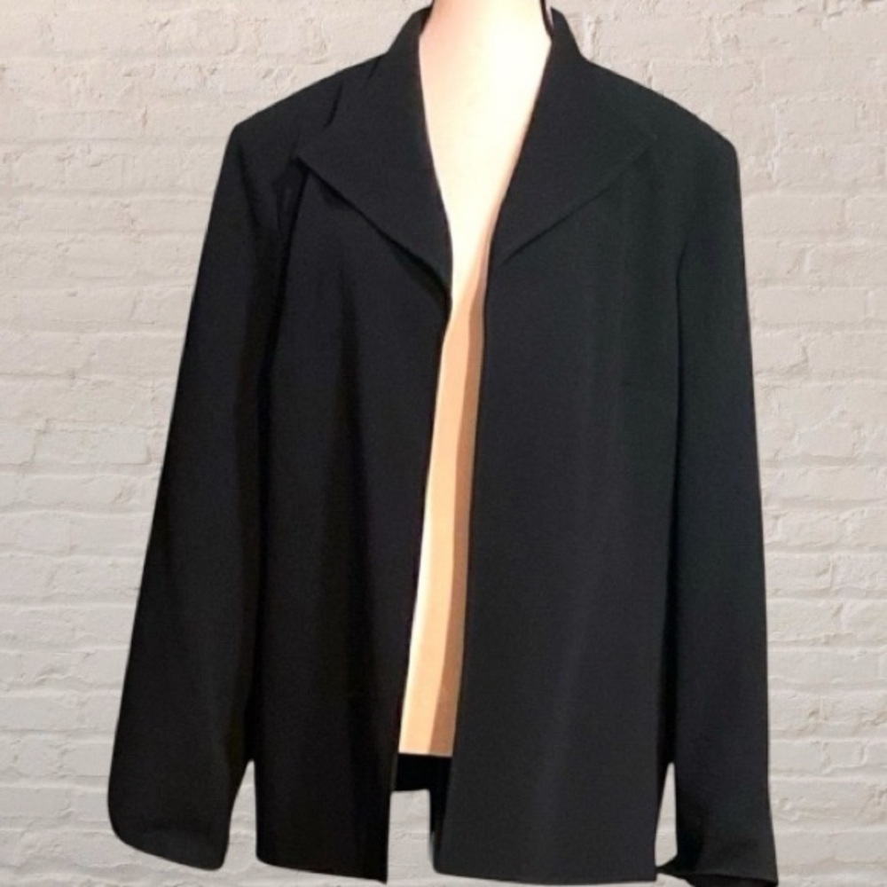 $10$ add on Louben WOMEN- BLACK OPEN FRONT OVERSIZED BLAZER.